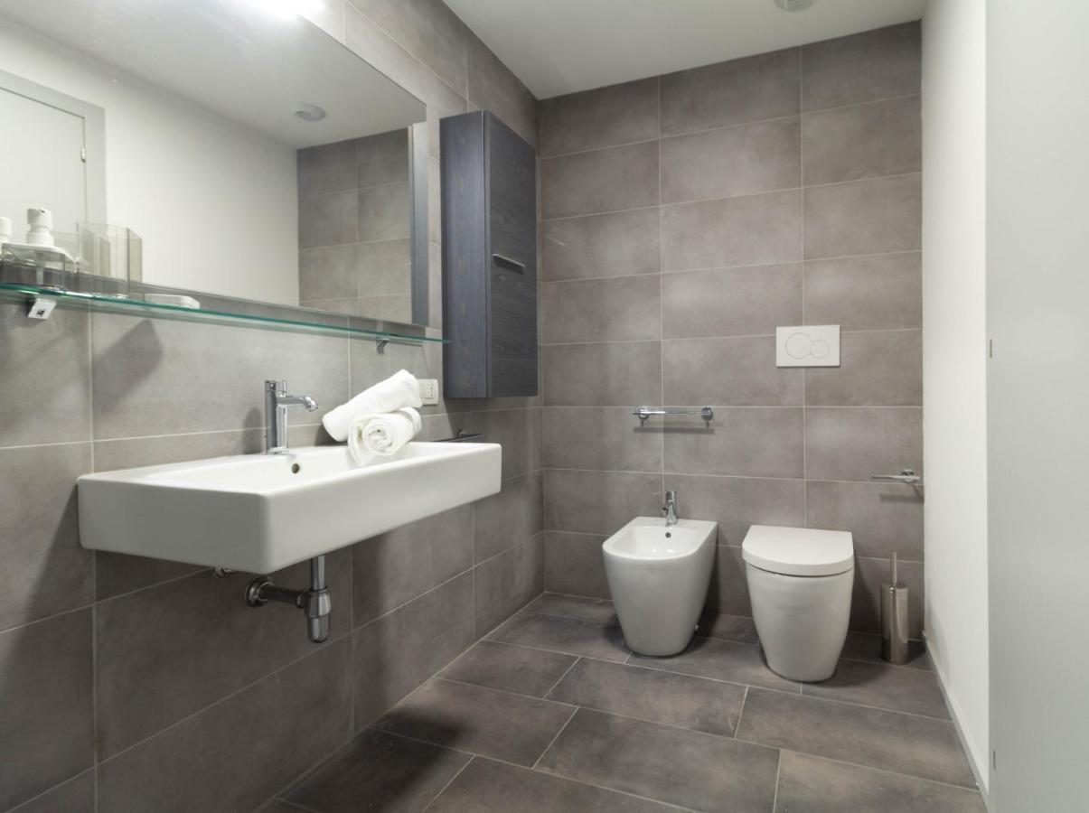 Appartamento Lime - Affitti Brevi Italia Lecco Exterior photo