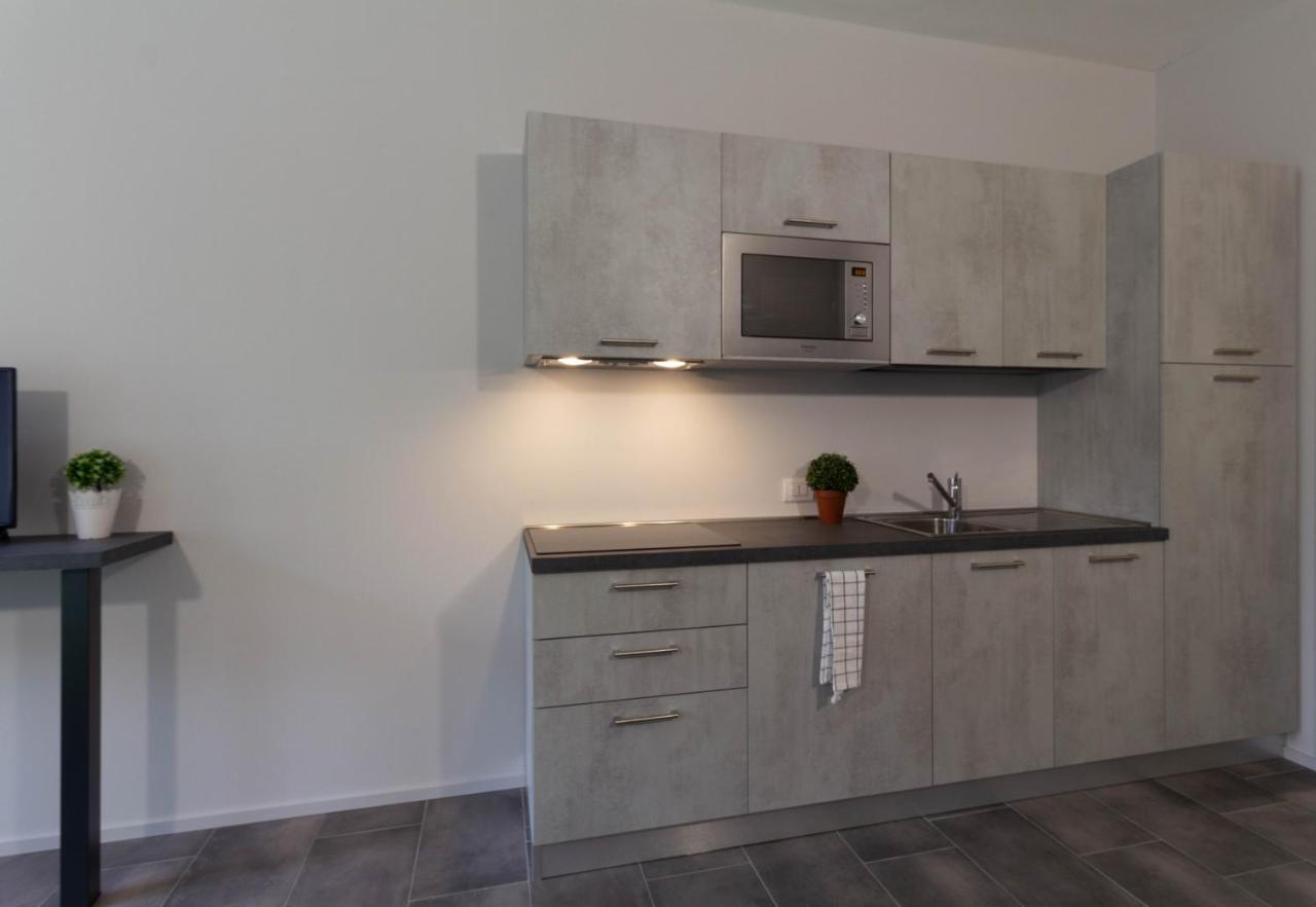 Appartamento Lime - Affitti Brevi Italia Lecco Exterior photo