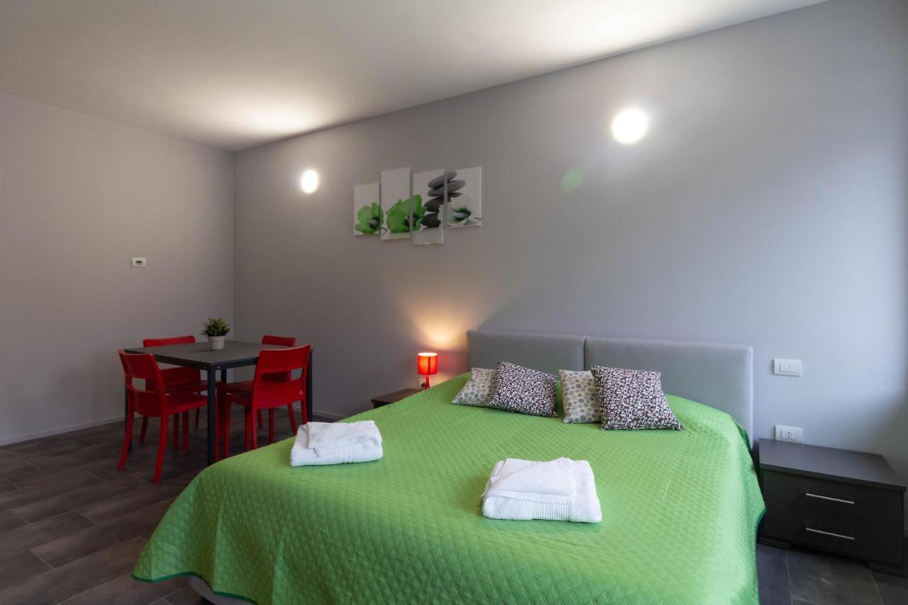 Appartamento Lime - Affitti Brevi Italia Lecco Exterior photo